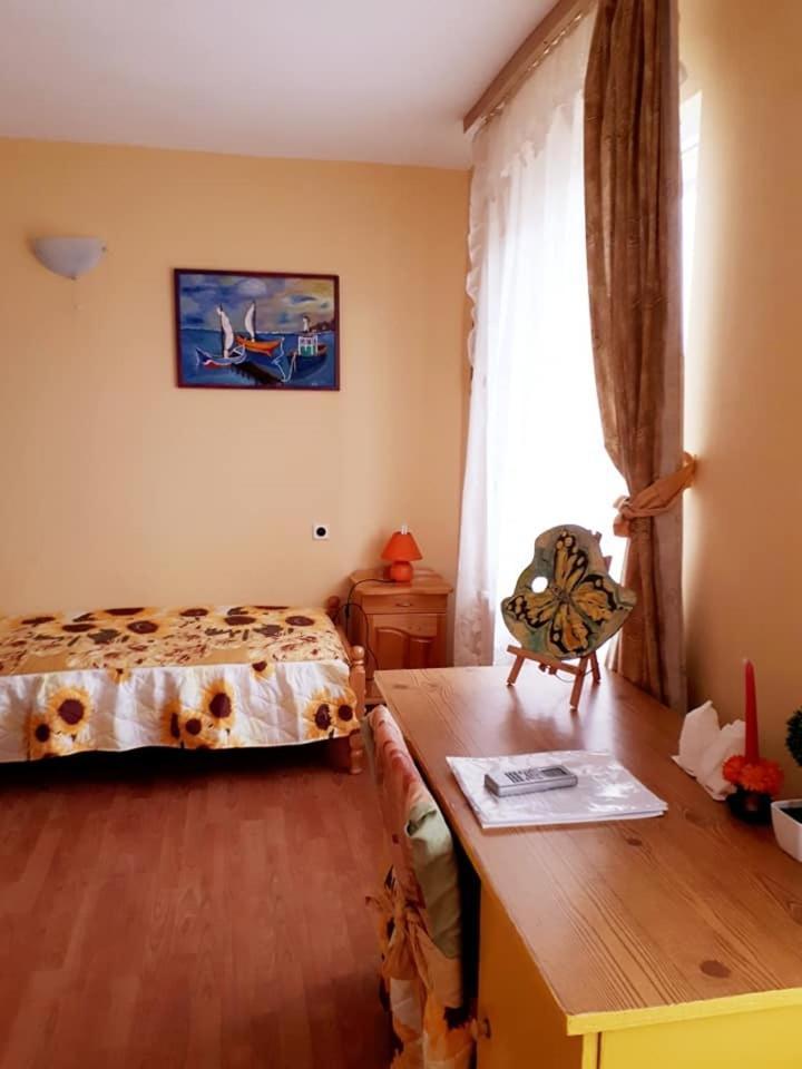 Hadjibulevata Guest House Kovachevtsi Eksteriør bilde